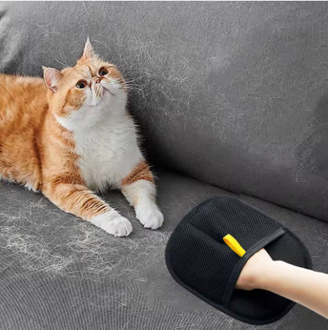 Pet Fur Remover Grooming Glove – Deshedding Mitt for Dogs & Cats
